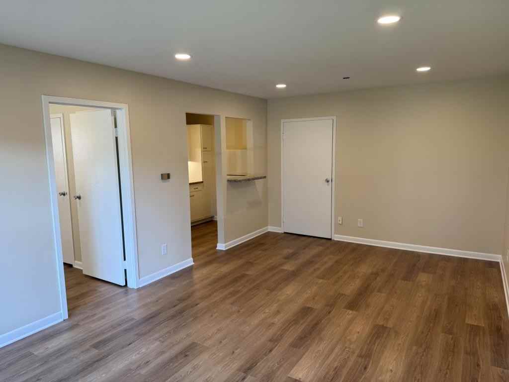 3804 Leland Rd - Photo 2 of 11