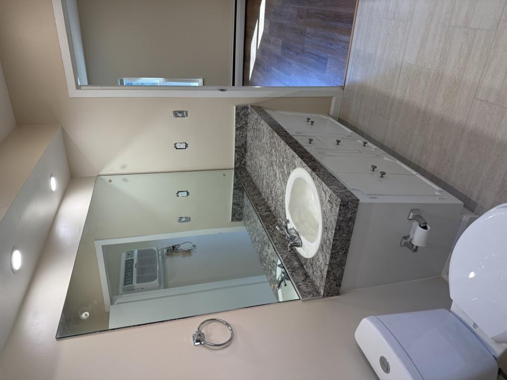 3804 Leland Rd - Photo 7 of 11