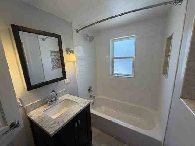 1530 Hill Ave - Photo 7 of 15