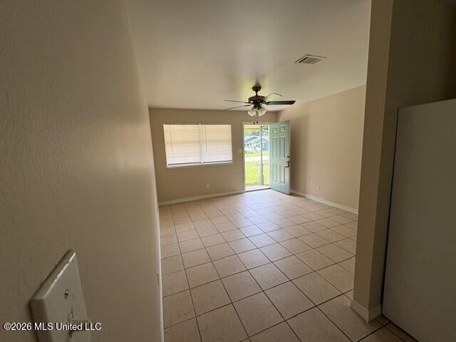 227 Linda Dr - Photo 4 of 11