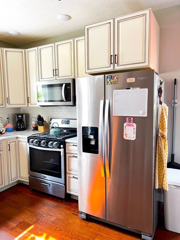 723 W 925 S - Photo 4 of 6