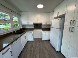 featured image of 2809 Henry St #B