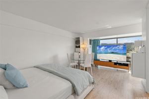featured image of 1750 Kalakaua Ave