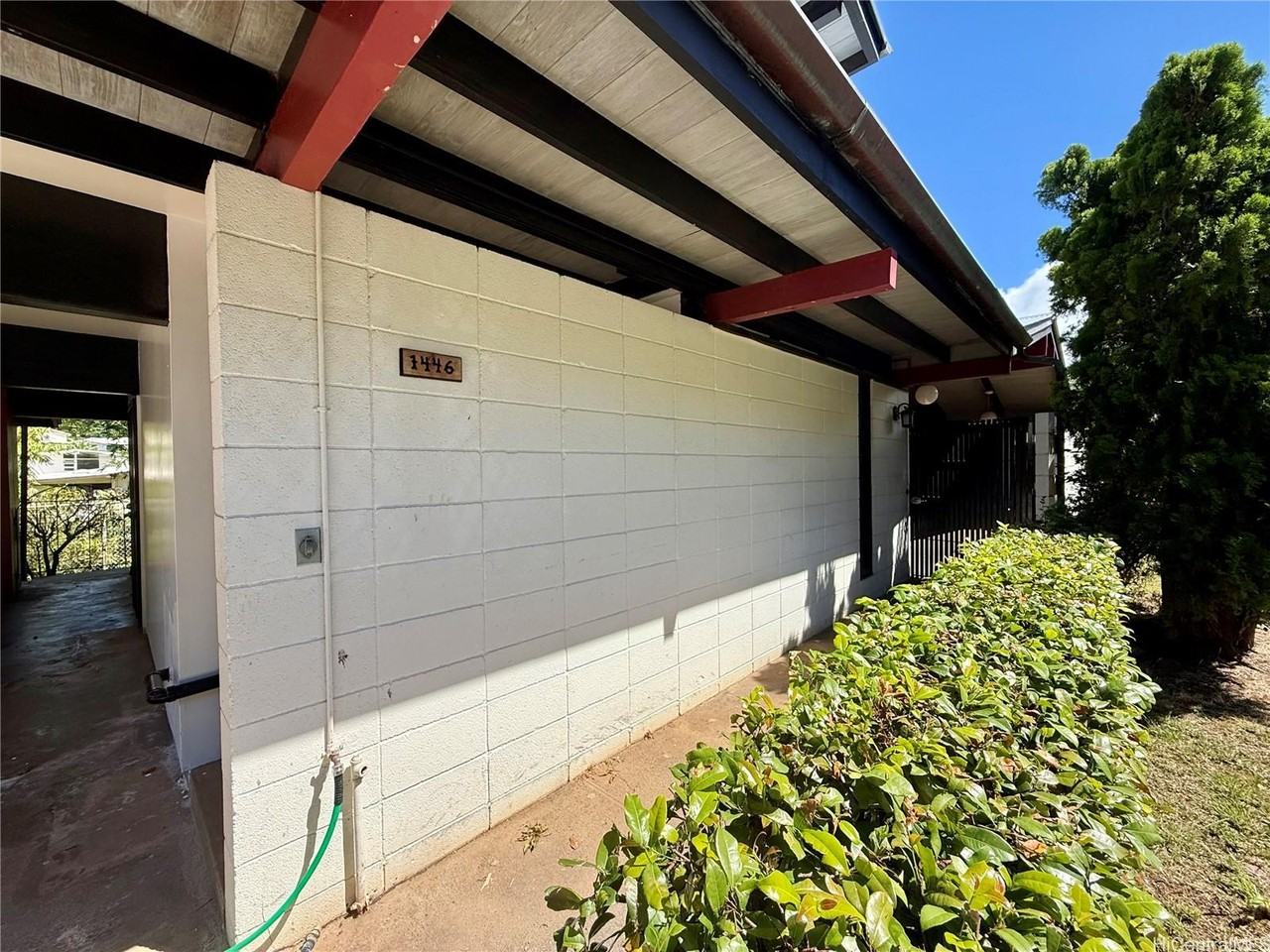 1446 Mahiole St - Photo 2 of 21