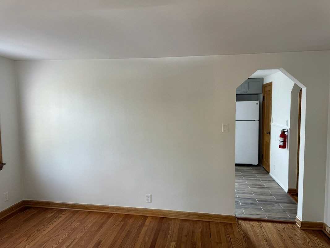 415 Palisade Ave ##2 - Photo 5 of 8