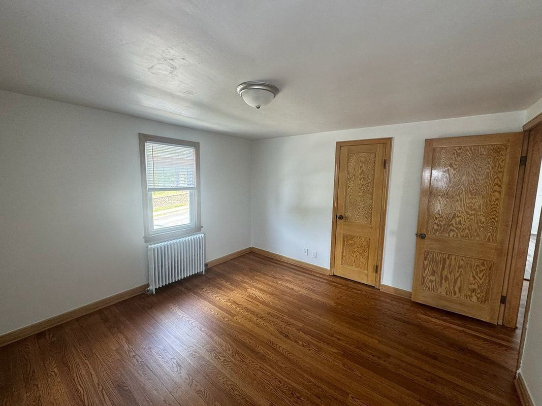 415 Palisade Ave ##2 - Photo 7 of 8