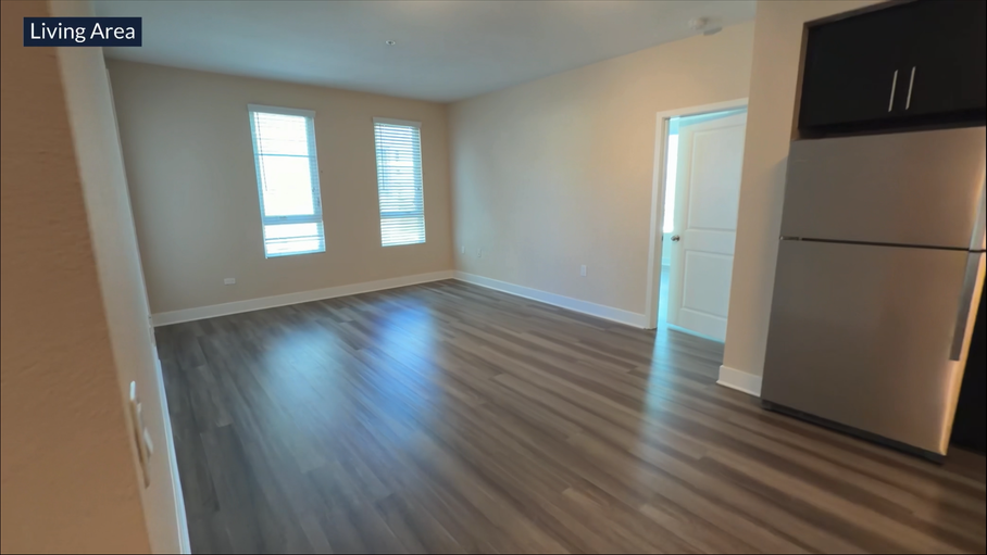 7421 Edinger Ave - Photo 4 of 20