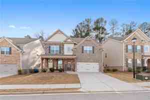 featured image of 4437 Waxwing St