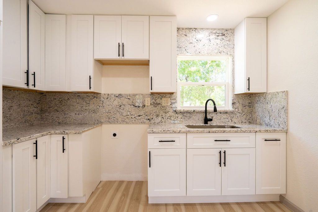 58 Hybiscus Ct - Photo 4 of 13