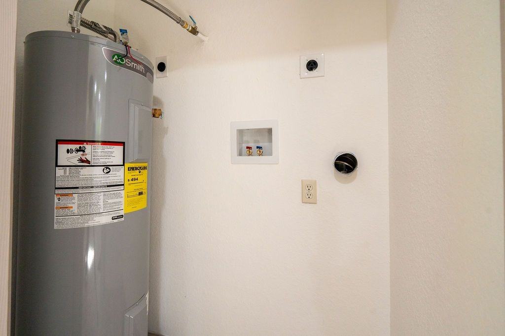 58 Hybiscus Ct - Photo 5 of 13