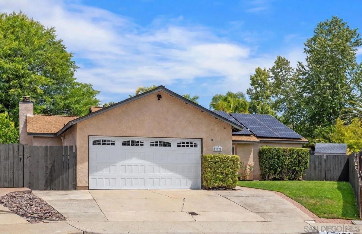 13871 Olive Grove Pl - Photo 2 of 12