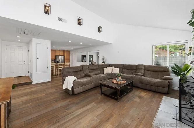 13871 Olive Grove Pl - Photo 3 of 12