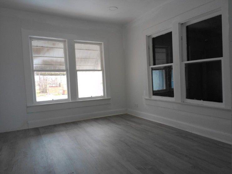 1200 Avenue A - Photo 7 of 17