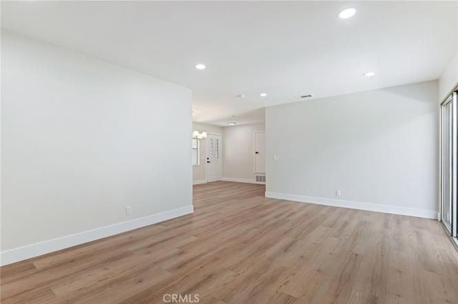 1077 Offshore St - Photo 7 of 25