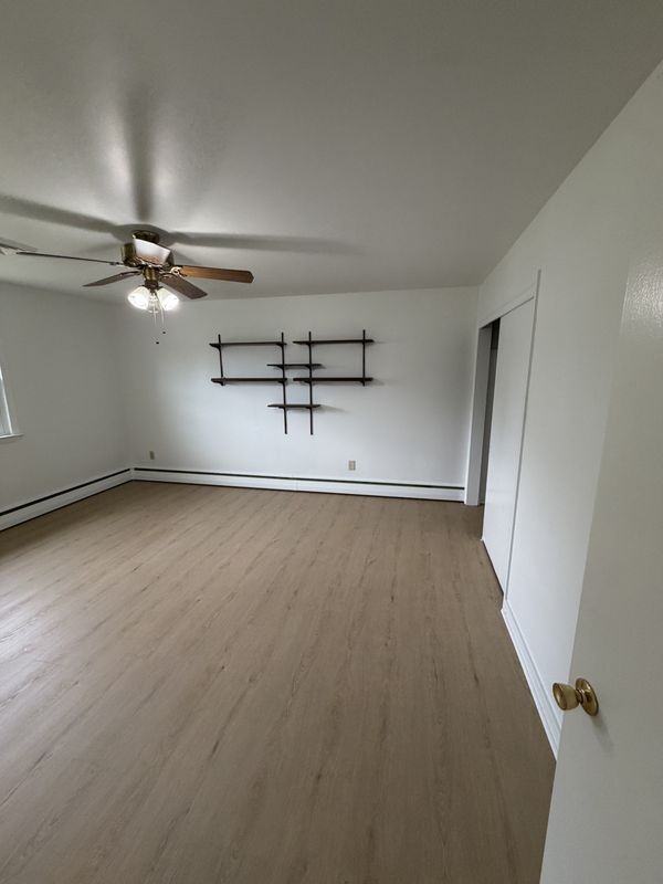 5391 Chapmans Rd - Photo 7 of 16