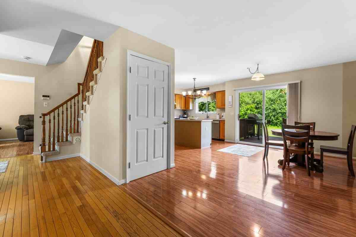 4141 Crystal Creek Dr - Photo 4 of 37