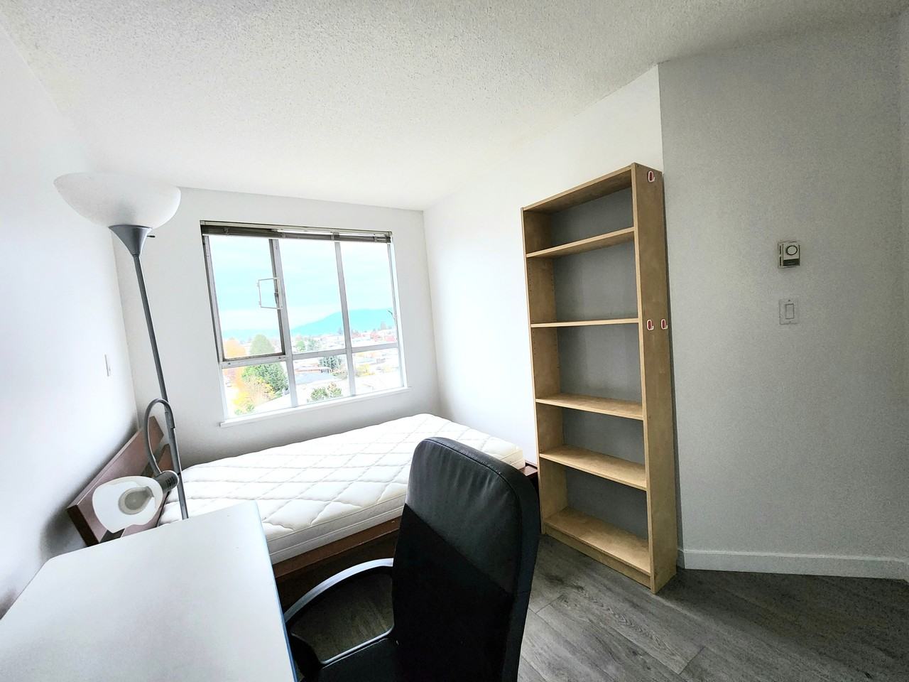 3489 Ascot Place - Photo 5 of 9
