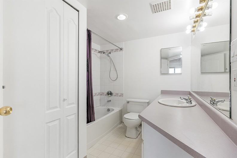 3489 Ascot Place - Photo 7 of 9