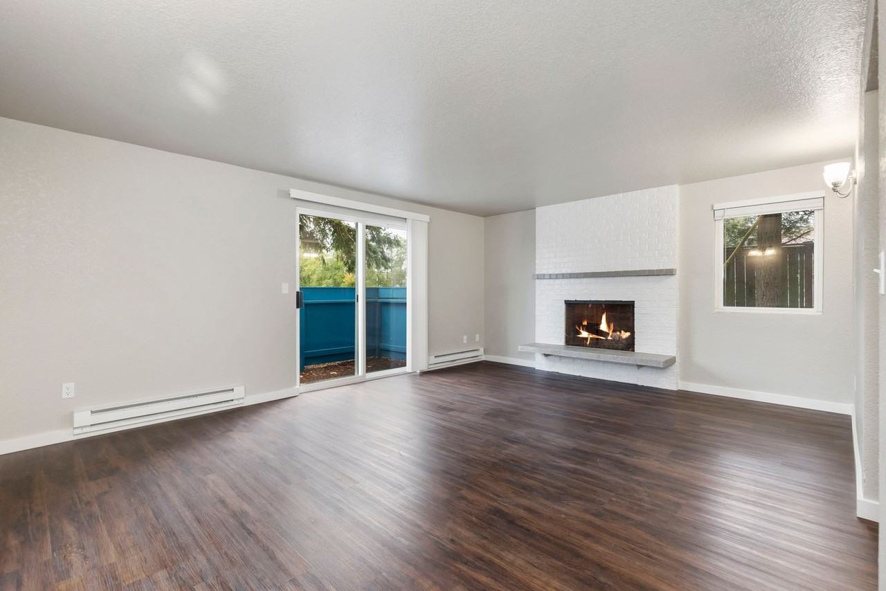 Westmont Apartments - Photo 4 of 14