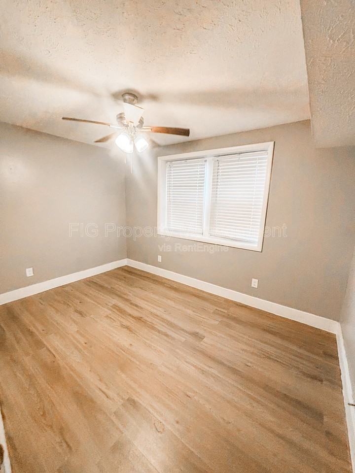 1433 Stratford Rd #1 - Photo 7 of 11