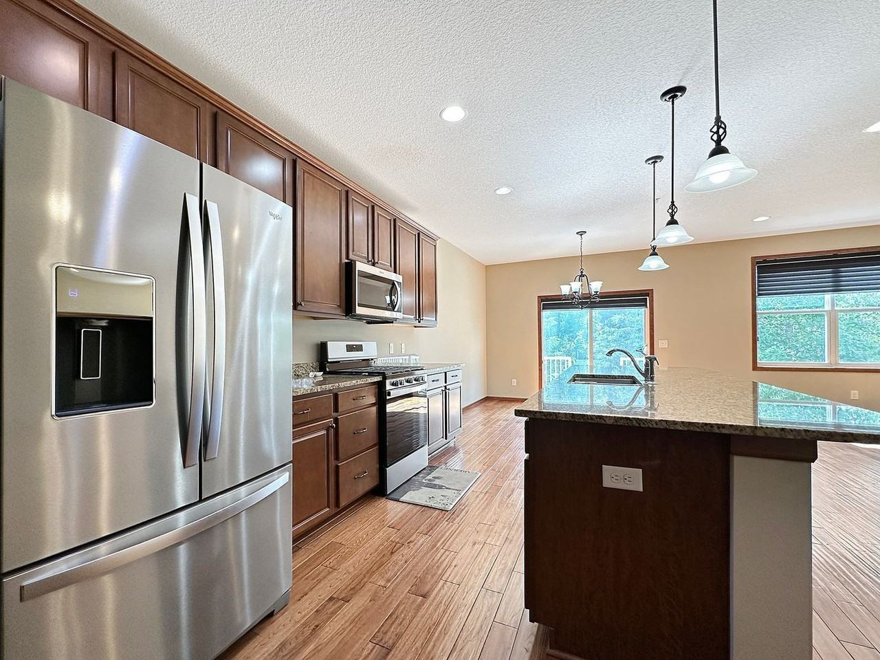 9496 Declaration Dr - Photo 7 of 21