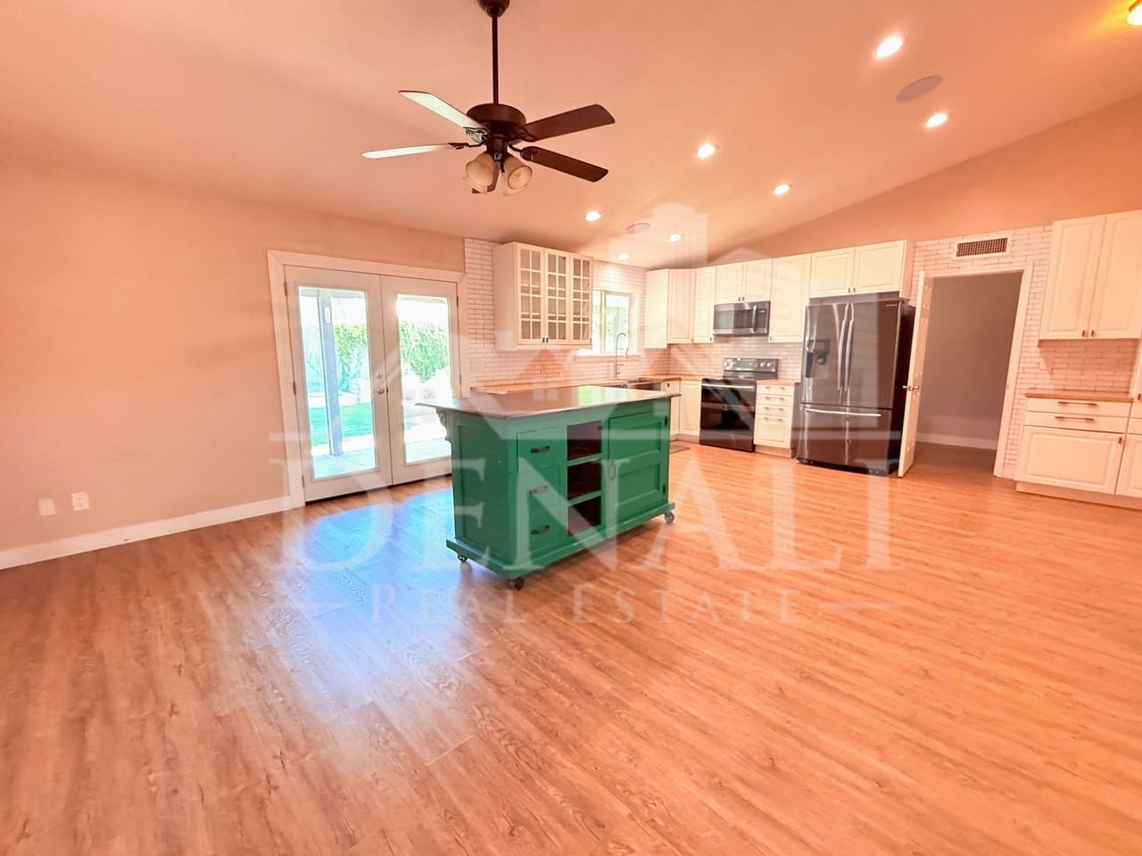 306 E Houston Ave - Photo 6 of 26
