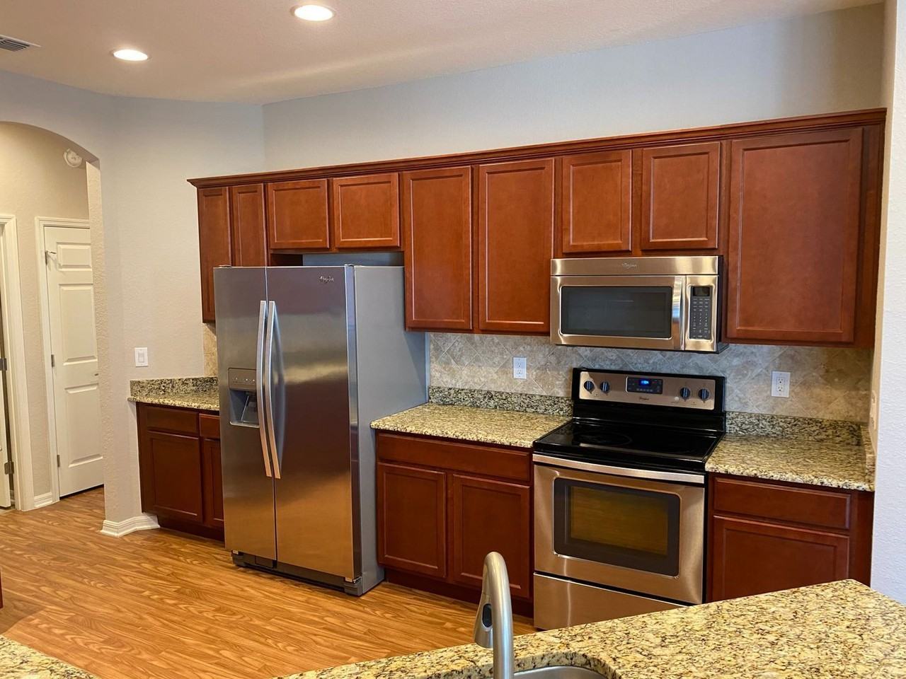 481 Pheasant Dr - Photo 6 of 21