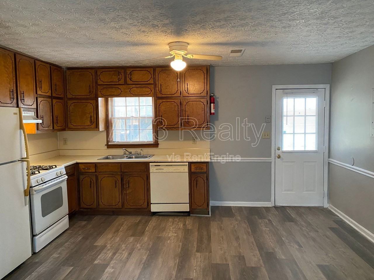 116 Fairhaven Ct #B - Photo 5 of 13