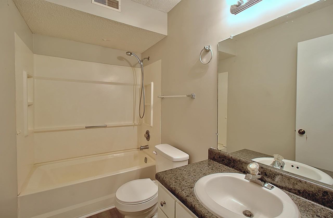 910 Brett Dr #133 - Photo 7 of 19