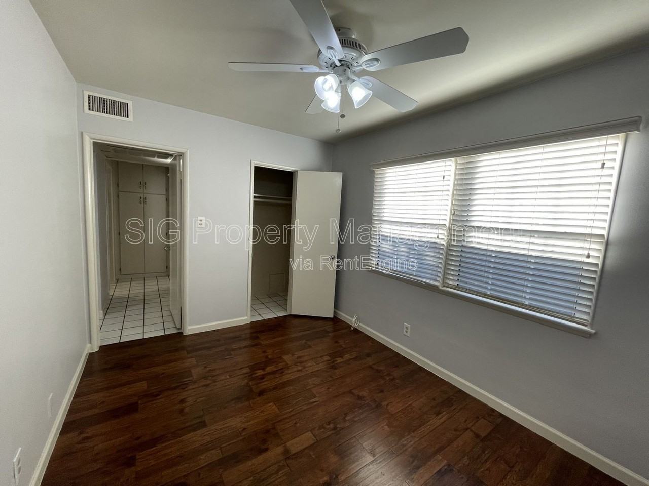 10818 Blix St #818-2 - Photo 5 of 23