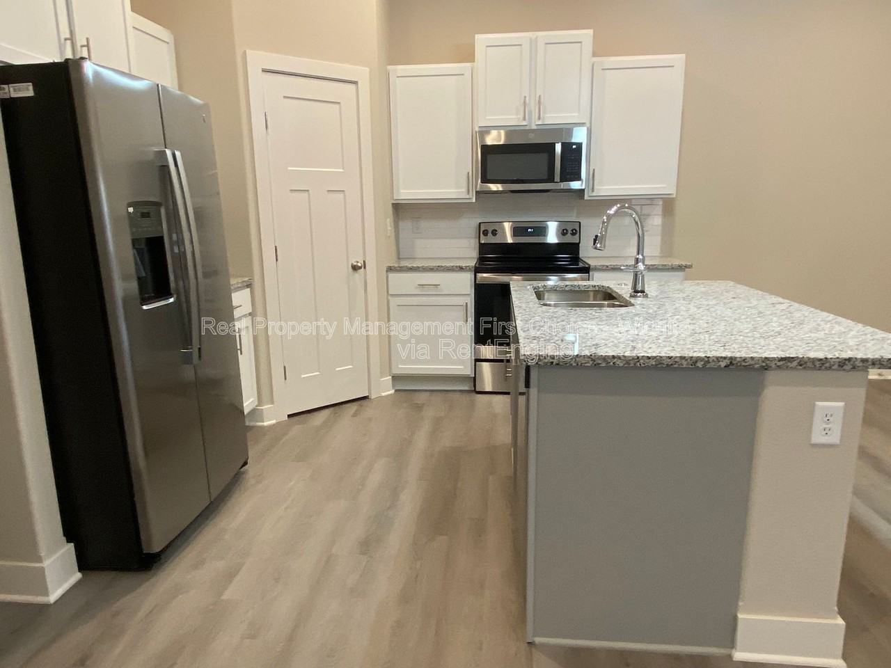 4610 S Kessler Cir - Photo 6 of 23
