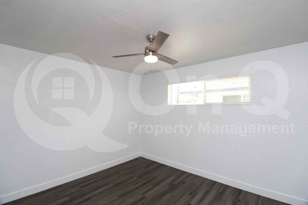7625 N 12th St #8 - Photo 6 of 17