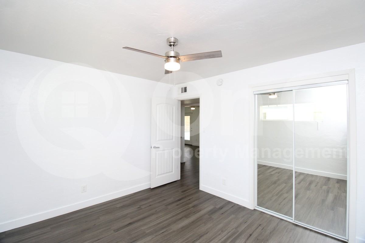 7625 N 12th St #8 - Photo 7 of 17