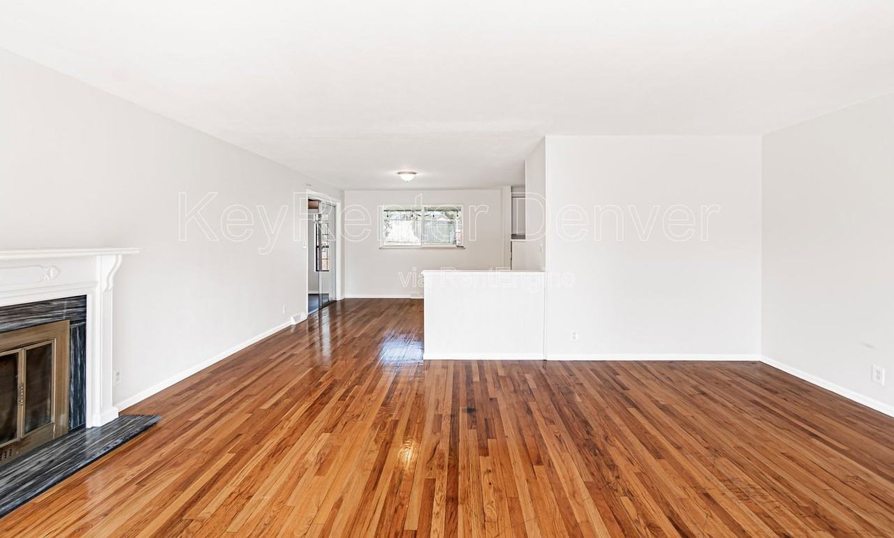 5265 W Ontario Ave - Photo 3 of 18