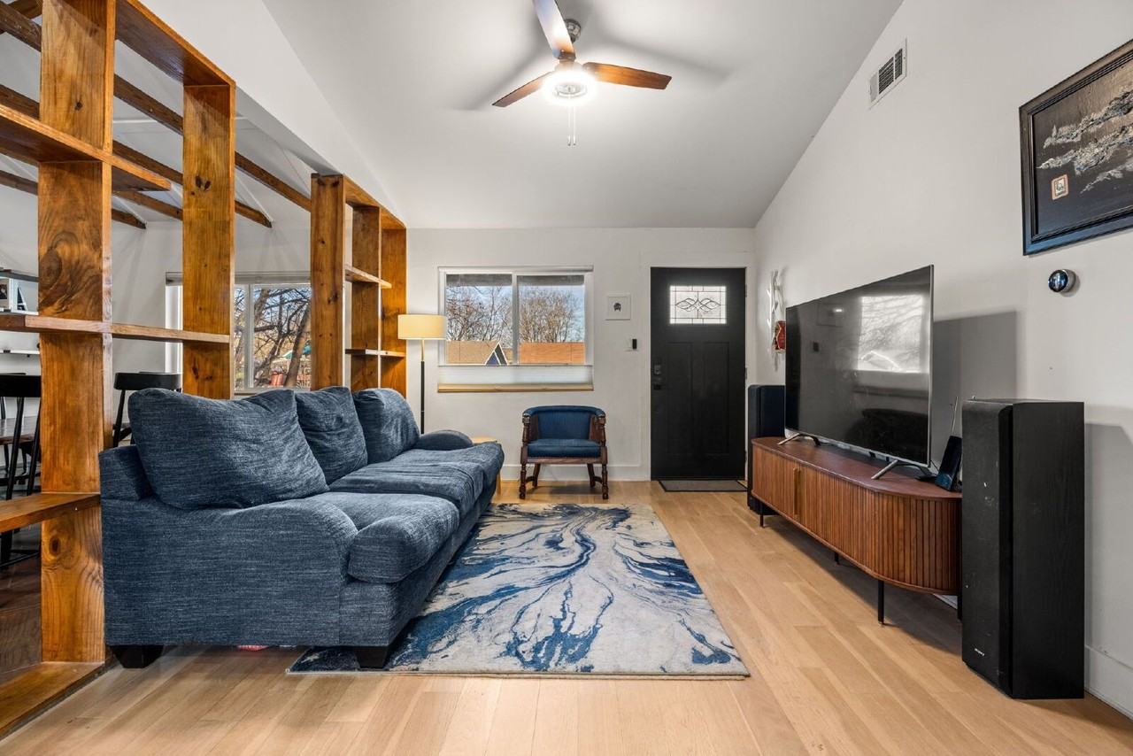 6904 Cherry Meadow Dr - Photo 7 of 30
