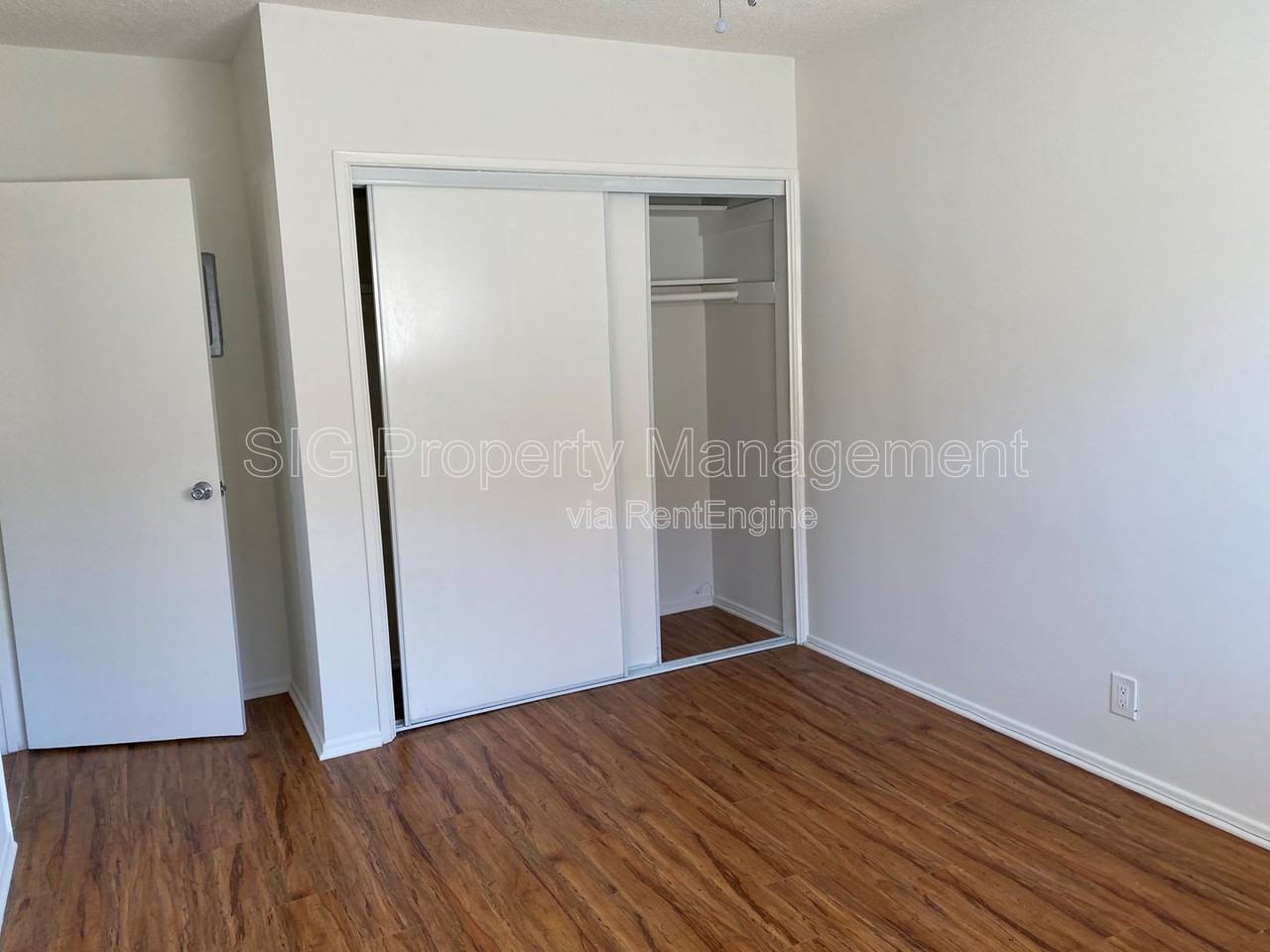 501 S 7th St #E - Photo 5 of 11