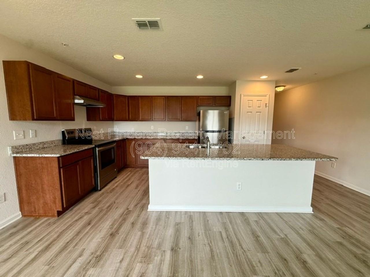 9121 Western Way #4 - Photo 6 of 24
