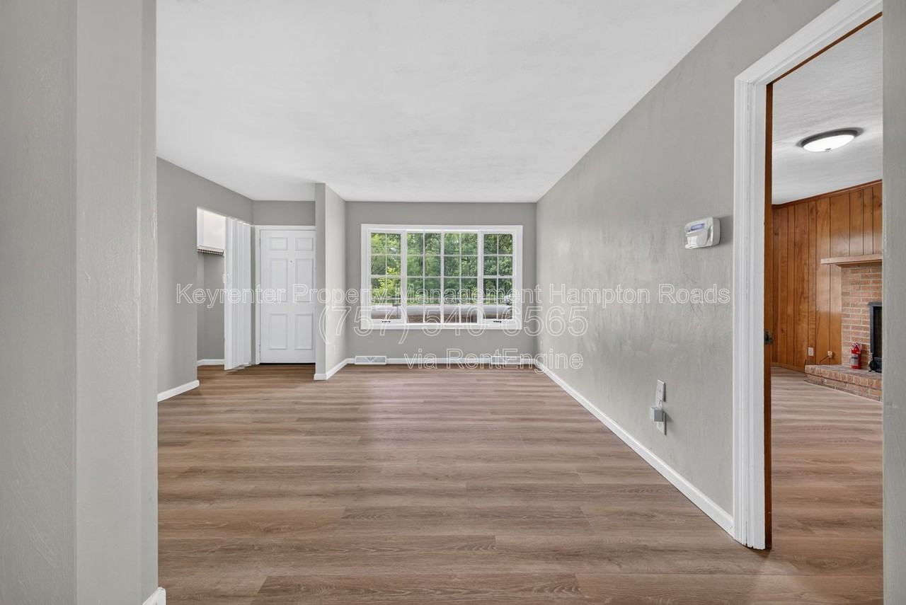 4503 Leeward Dr - Photo 5 of 25