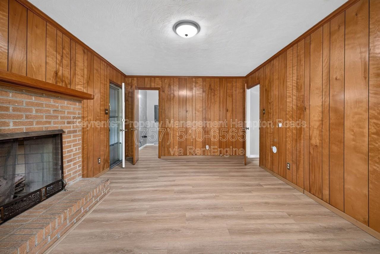 4503 Leeward Dr - Photo 7 of 25