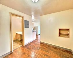 featured image of 1740 N 5th Ave