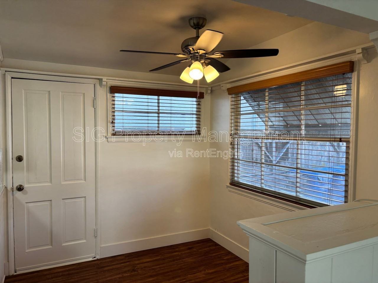 5071 Kester Ave #5071 - Photo 4 of 22