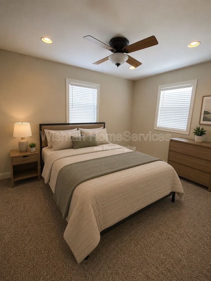 518 W Murray St #C - Photo 3 of 7