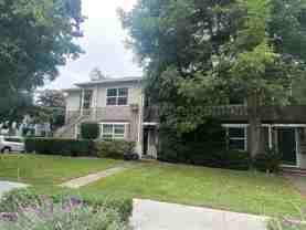 228 E Maple St #D - Photo 1 of 1
