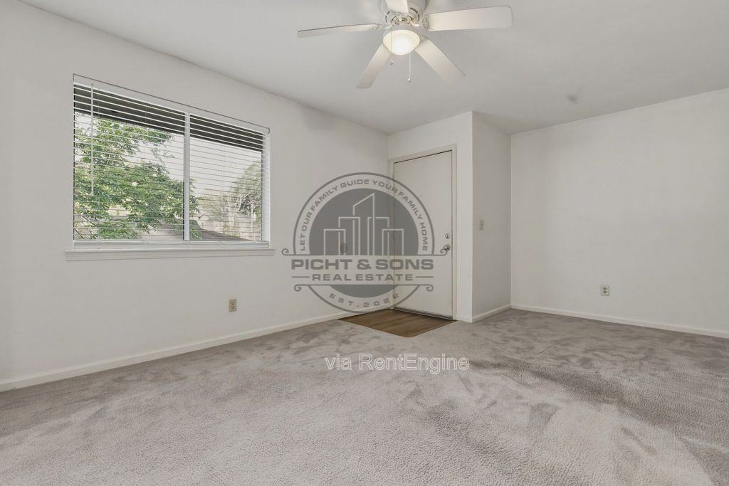 713 Pointe Ct - Photo 5 of 18