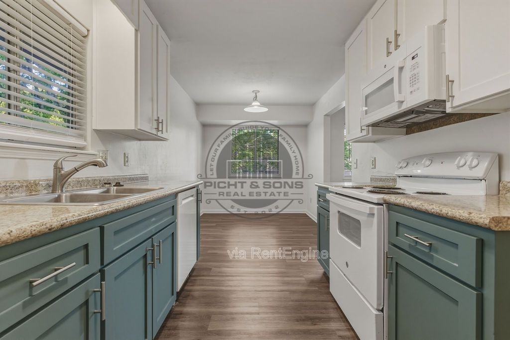 713 Pointe Ct - Photo 7 of 18