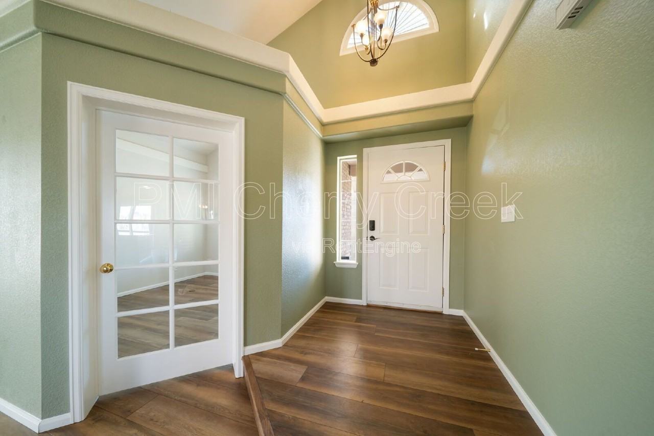 6765 Shannon Trl - Photo 7 of 50