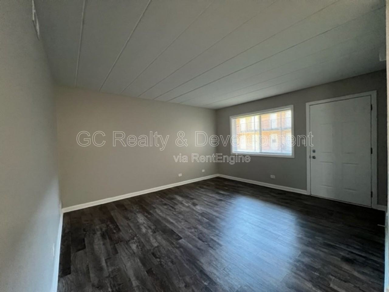 324 Wilson Ave #324C - Photo 2 of 14