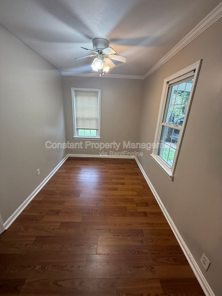 407 Atlanta St #B - Photo 5 of 6