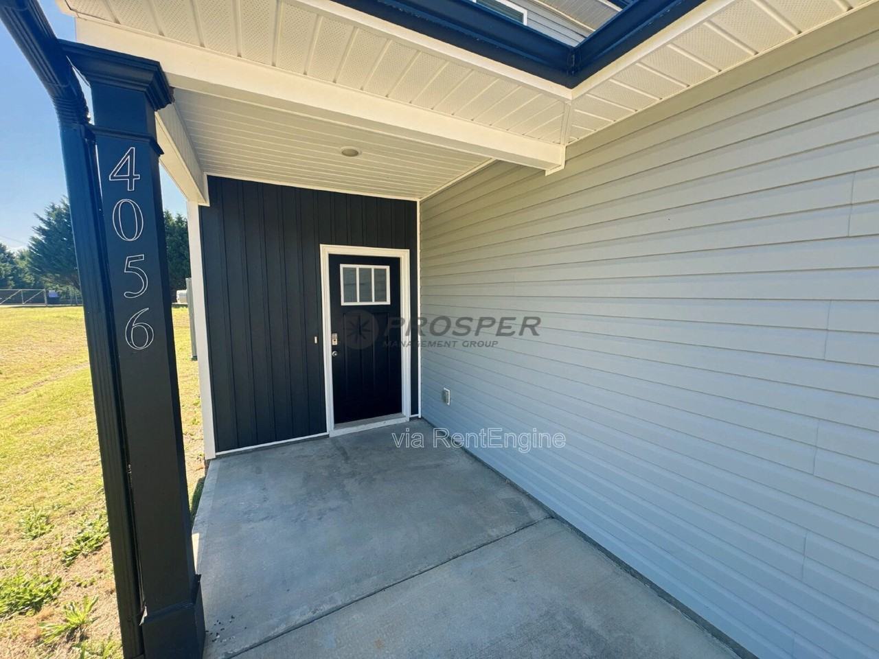 4056 Parris Bridge Rd - Photo 3 of 41