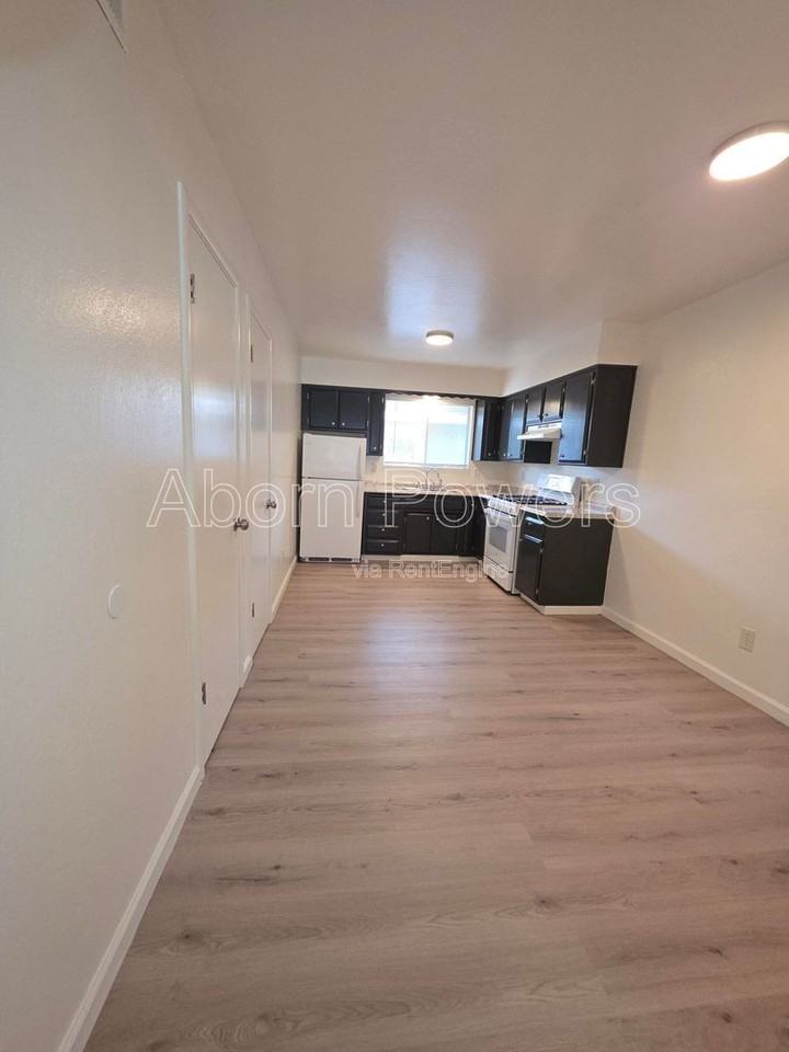 1255 Williams Way #6 - Photo 2 of 10